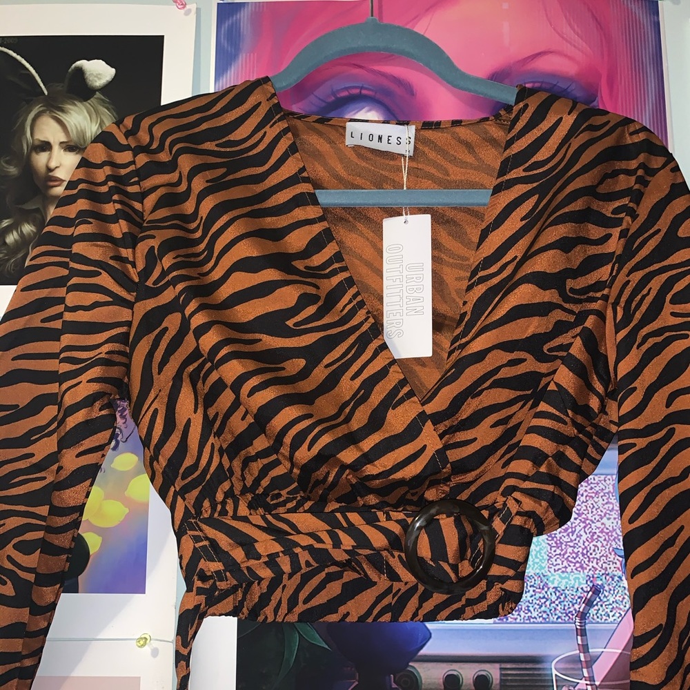 Urban outfitters tiger bell sleeve crop top